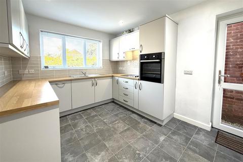3 bedroom detached bungalow to rent, Five Lords, Bridgwater TA5