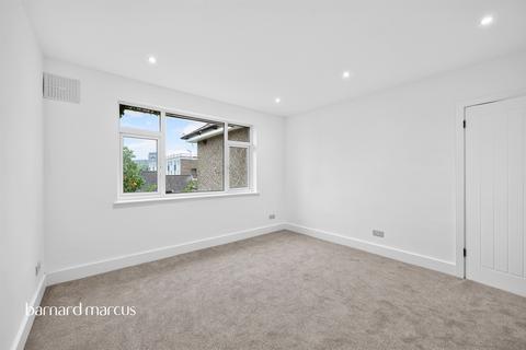 2 bedroom apartment for sale, Keswick Close, Sutton