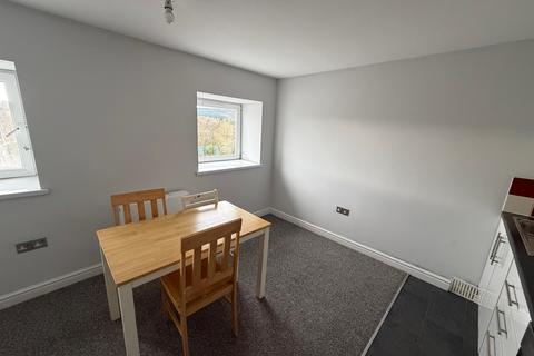 1 bedroom flat to rent, Neath Road, SWANSEA, SA6