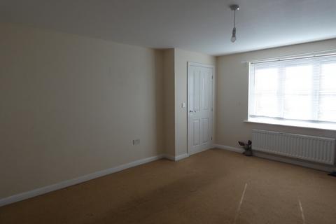 3 bedroom semi-detached house to rent, Mount Gilbert, Arleston, Wellington