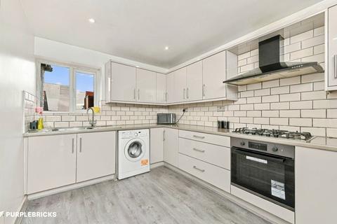 2 bedroom semi-detached house for sale, School Grove, Dewsbury, WF13