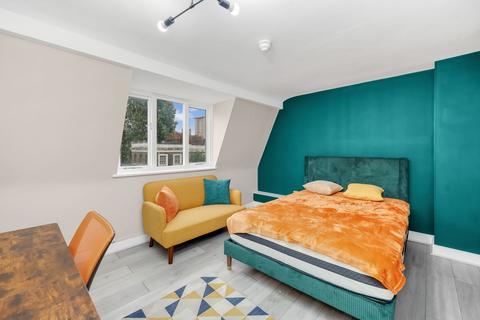 1 bedroom apartment to rent, Crowndale Road, London, NW1