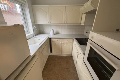 2 bedroom apartment for sale, Penrhyn Avenue, Rhos on Sea