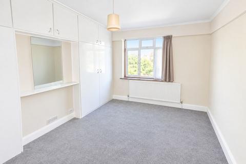 undefined, Moat Drive, Harrow