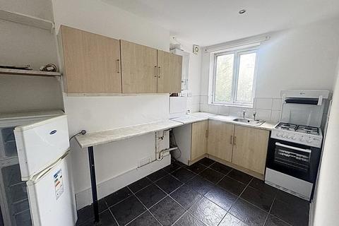 1 bedroom apartment to rent, Seedley Road, Salford