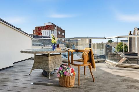4 bedroom terraced house for sale, Castle Road, Southsea