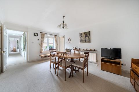 4 bedroom bungalow for sale, Grange Way, Bedford MK44