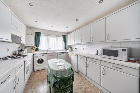 4 bedroom bungalow for sale, Grange Way, Bedford MK44