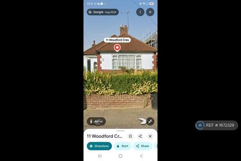 3 bedroom bungalow to rent, Woodford Crescent, Pinner, HA5