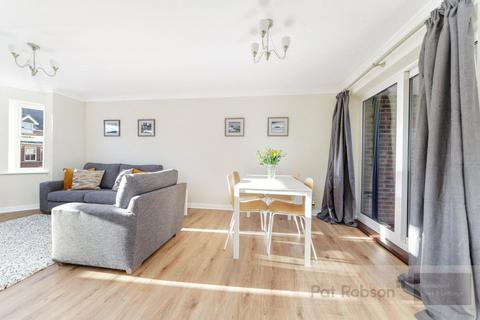 2 bedroom apartment to rent, Highbridge, Newcastle Upon Tyne NE3