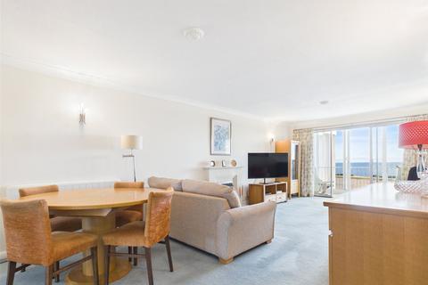 2 bedroom apartment for sale, Wharncliffe Road, Highcliffe, Christchurch, Dorset, BH23