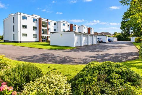 2 bedroom apartment for sale, Wharncliffe Road, Highcliffe, Christchurch, Dorset, BH23