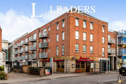 2 bed flat/apartment for rent in The Oaks Square, Epsom, KT19