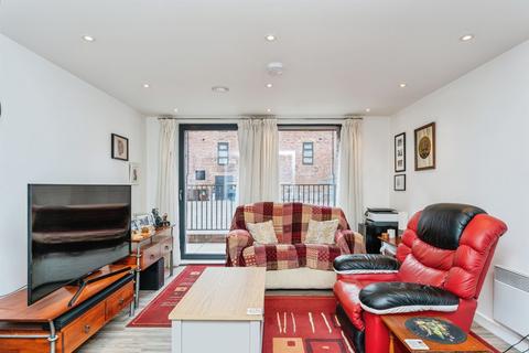 1 bedroom ground floor flat for sale, Robinson Way, Chester
