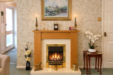 2 bedroom bungalow for sale, Wyebank Close, Tutshill, Chepstow, Gloucestershire, NP16