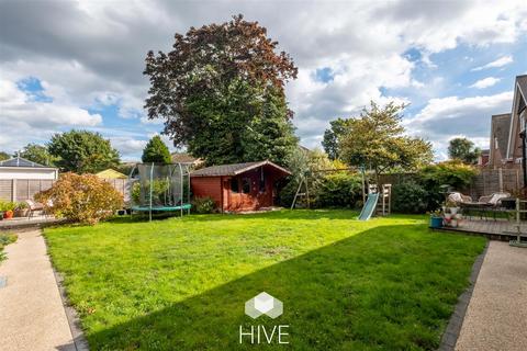 4 bedroom bungalow for sale, Stony Lane, Christchurch BH23