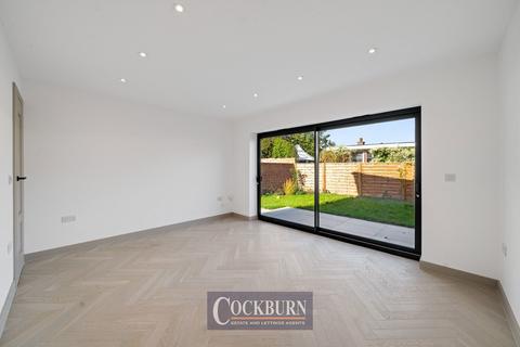 3 bedroom semi-detached house for sale, Hainault Street, New Eltham, SE9
