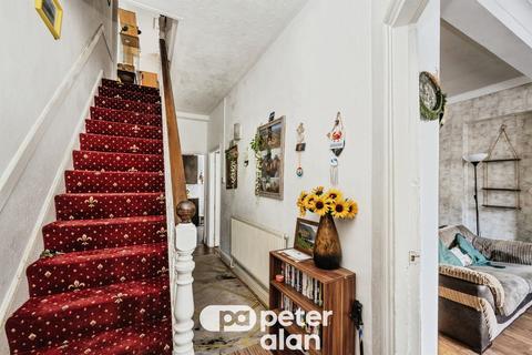 3 bedroom end of terrace house for sale, Thomas Terrace, Resolven, Neath