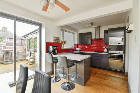 3 bedroom semi-detached house for sale, Woodside Avenue, Kidsgrove, Stoke-on-Trent, Staffordshire, ST7