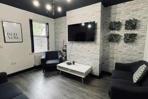 1 bed room for rent in Henshall Street, Chester