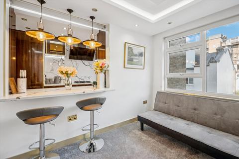 2 bedroom flat to rent, Clifton Place, London, W2.
