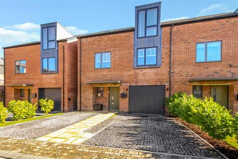 4 bedroom semi-detached house for sale, Cornflower Close, Middleton St. George, Darlington