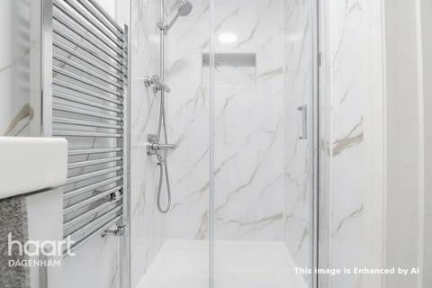 4 bedroom end of terrace house for sale, Western Avenue, Dagenham