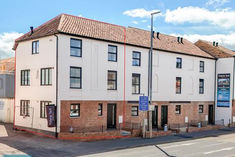 3 bedroom end of terrace house for sale, Monmouth Street, Pollards Yard, TA6