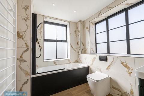 3 bedroom end of terrace house for sale, Monmouth Street, Pollards Yard, TA6