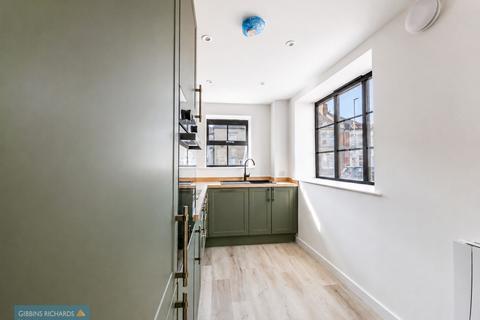 3 bedroom end of terrace house for sale, Monmouth Street, Pollards Yard, TA6