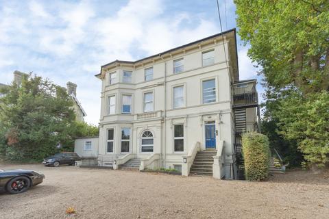 1 bedroom flat for sale, Frant Road, Tunbridge Wells, Kent, TN2