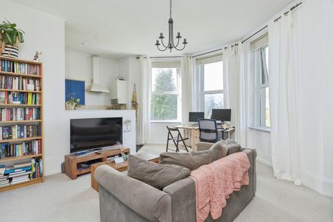 1 bedroom flat for sale, Frant Road, Tunbridge Wells, Kent, TN2
