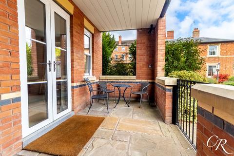 2 bedroom retirement property for sale, Humphris Place, Cheltenham GL53