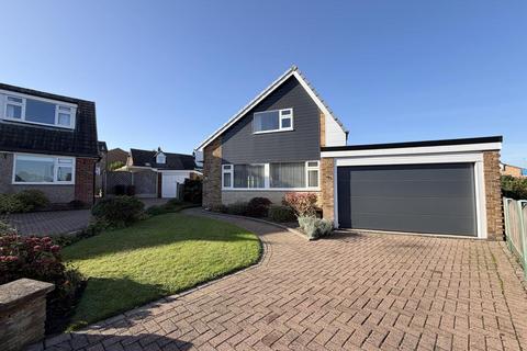 5 bedroom detached house for sale, Long Meadow Court, Garforth, Leeds