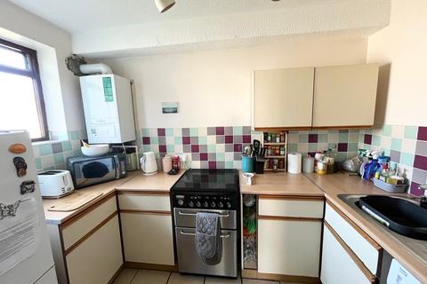 1 bedroom flat to rent, Parr House, Poole, BH14