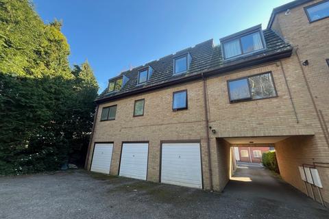 1 bedroom flat to rent, Parr House, Poole, BH14