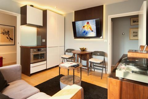 2 bedroom flat for sale, Connaught Road, London E16