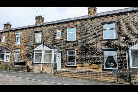 3 bed terraced house for rent in Woodside Road, Halifax, HX3