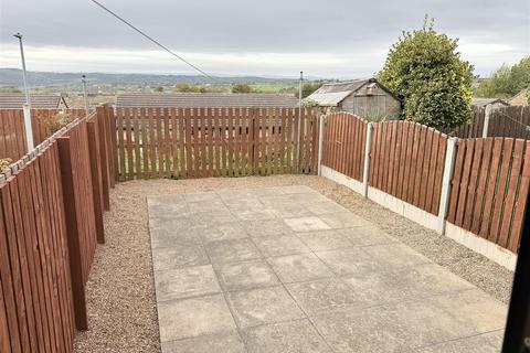 2 bedroom terraced house for sale, Castle Hill View, Heckmondwike WF16
