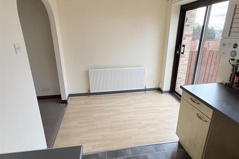 2 bedroom terraced house for sale, Castle Hill View, Heckmondwike WF16