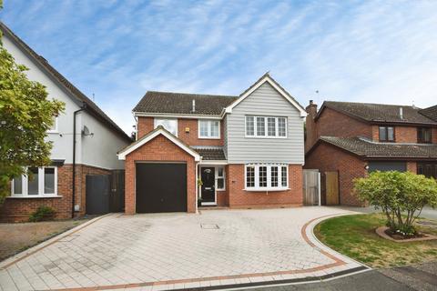 4 bedroom detached house for sale, Windermere Drive, Great Notley, Braintree