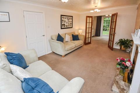 4 bedroom detached house for sale, Windermere Drive, Great Notley, Braintree