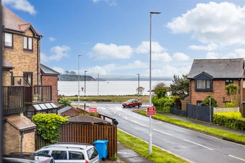 2 bedroom house to rent, Lander Close, Poole