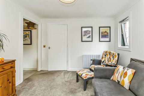 1 bedroom flat for sale, Wheelwrights, Church Street, West Chiltington, West Sussex, RH20