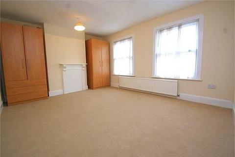 2 bedroom end of terrace house for sale, Langley Road, Langley, Berkshire, SL3