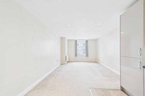 1 bedroom flat to rent, Street, Cheltenham GL52