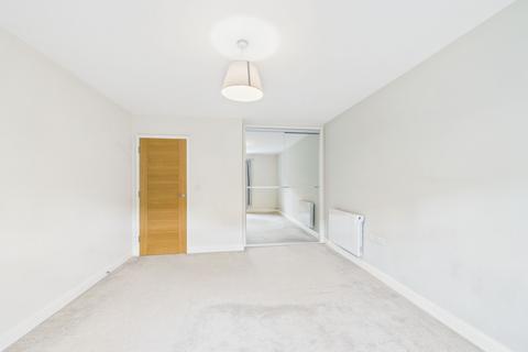 1 bedroom flat to rent, Street, Cheltenham GL52