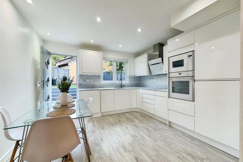 2 bedroom end of terrace house for sale, Portia Grove, Bracknell RG42