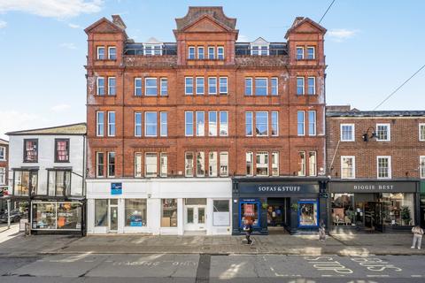 2 bed flat/apartment for rent in New Canal, Salisbury, Wiltshire, SP1