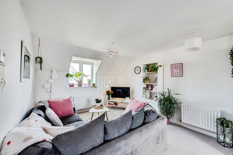 2 bedroom apartment for sale, Centenary Way, WITNEY